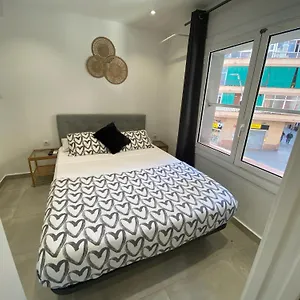 Appartamento Con Bano Privado Frente Al Metro L5 Barcelona-hospitalet 